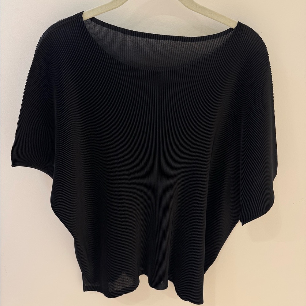 issey miyake pleats please top